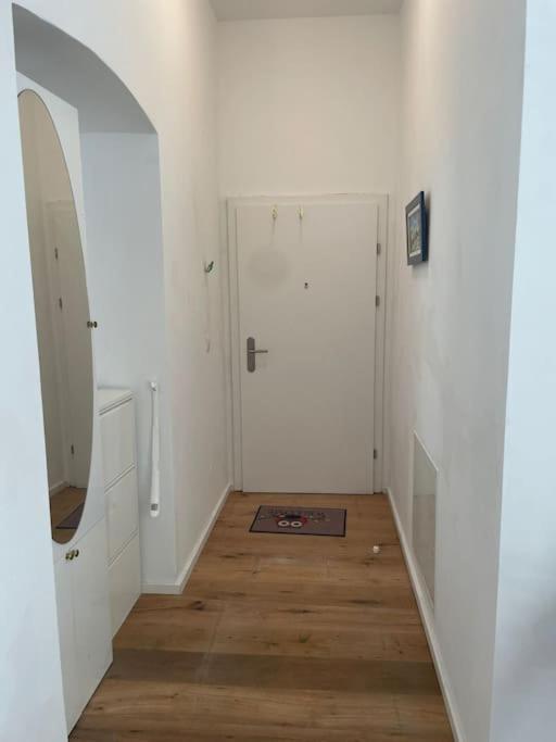 Stilvolle Wohnung Mit Terrasse/Garten Wien Exterior foto